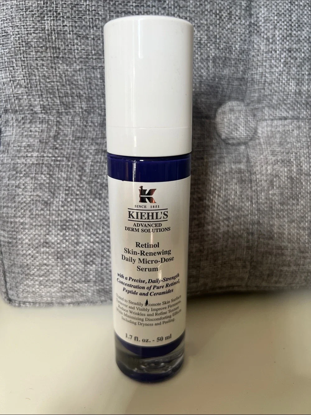 Kiehl's White & Deep Blue Retinol Daily Micro-Dose Serum